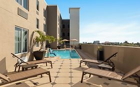 Holiday Inn Express Fort Lauderdale Airport South By Ihg
